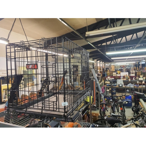 421 - MEDIUM SIZED DOG CAGE