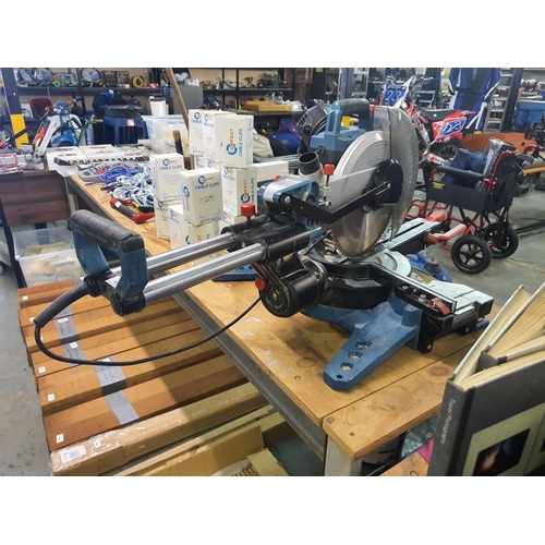 487 - A very large Erbauer electrical chop saw 220 240 V 1800 Watt