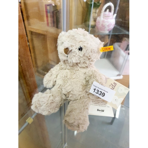 1339 - Steiff bear with tags