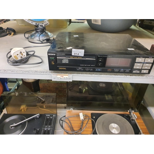 814 - Sony Digital disc player CDP-35