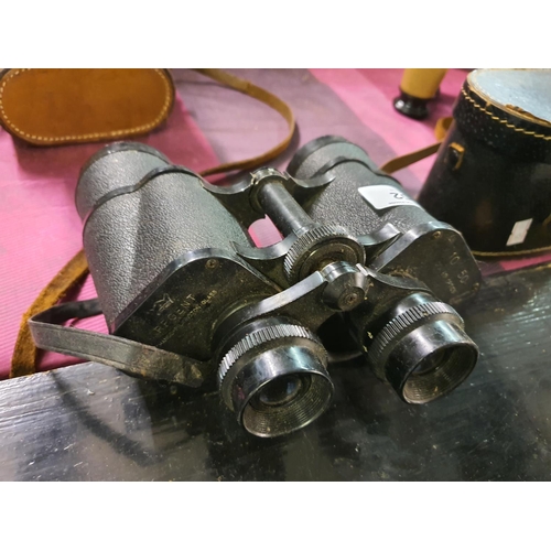 852 - Regent binoculars 10 × 50