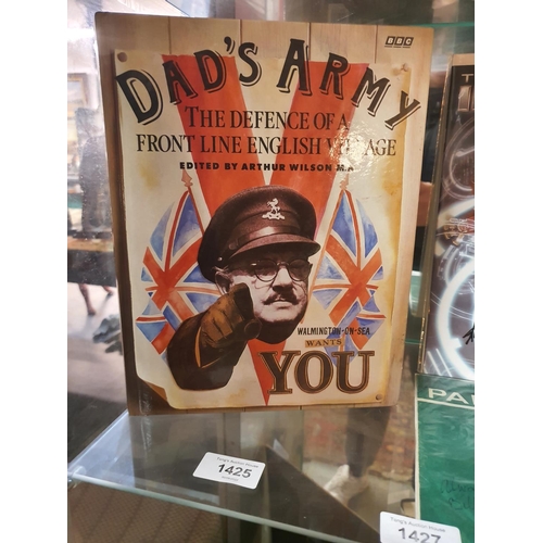 1425 - Dads Army book signed by cast members Clive Dunn, Colin Bean, Frank Williams and Jeremy Parry and To... 