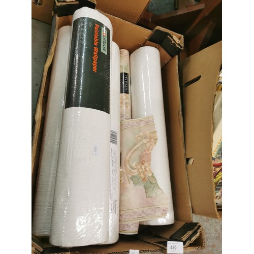 490 - Job lot of wallpaper includes paintable wallpaper