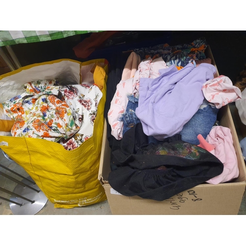 539 - Box of girls clothing ages 8-10 and a bag of ladies clothing including PrettyLittleThing and Zara