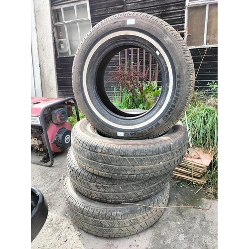 74 - 4 Hercules tyres p 215 70 R15 white trim