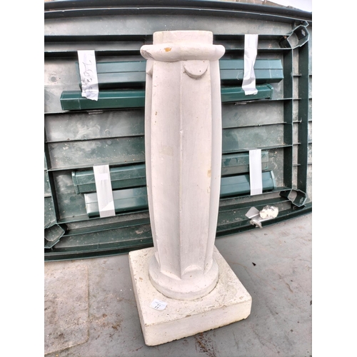 77 - 2.4 ft very heavy pedestal column base