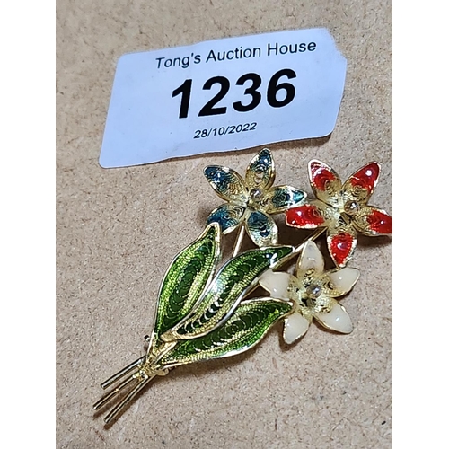 Lot 1236      