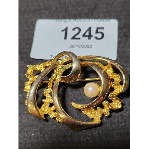 Lot 1245      