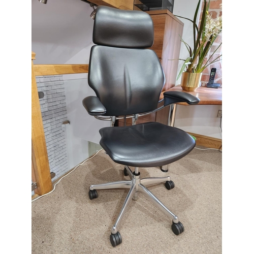 187 - Humanscale freedom leather desk chair. In excellent condition. Bought only 6 months ago for £1700!