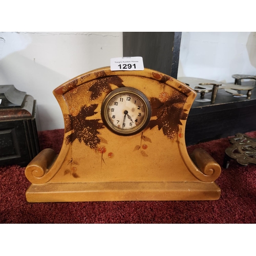 1291 - Ceramic mantle clock with sponge ware design by Plaza England