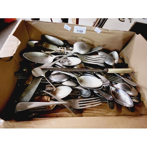 1100 - Large collection of vintage / Antique cutlery