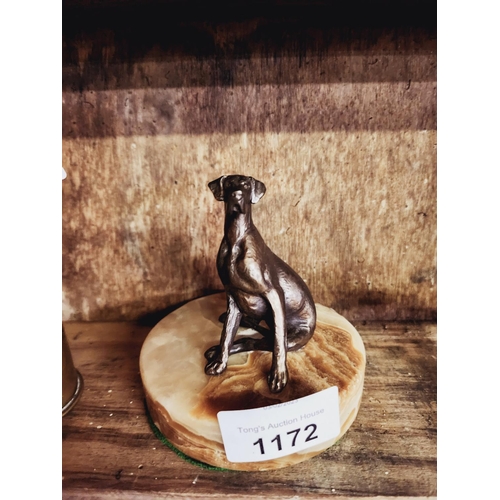 1172 - Cold cast bronze dog on marble plinth