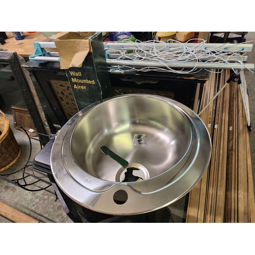 46 - Large round stainless steel sink and wall mounted boxed airer