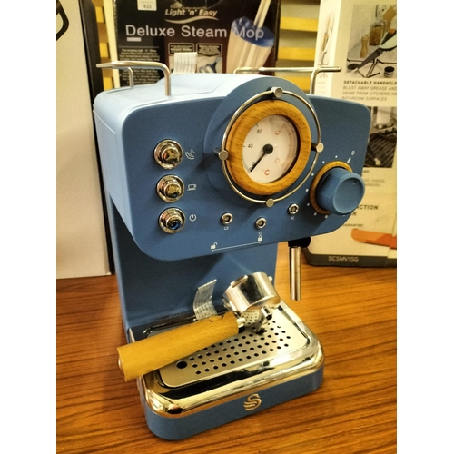 435 - AS NEW Swan pump espresso coffee machine, model no SK22110BLUN