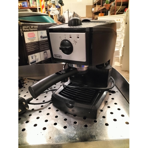 459 - DeLonghi coffee machine model EC152