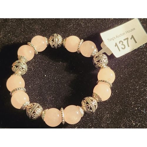 1371 - White metal beads and Glass stones bracelet