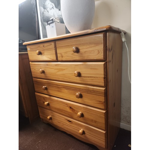 1788E - **late entry**2 over 4 pine chest of drawers
14.5