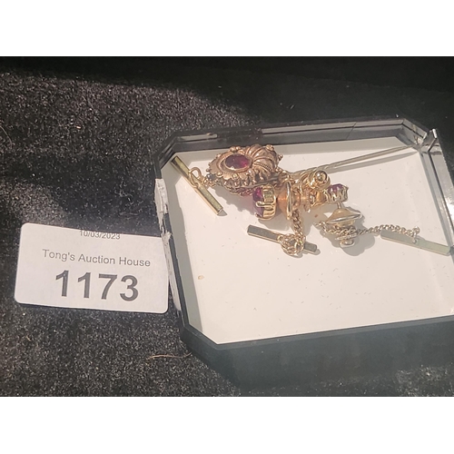 Lot 1173      