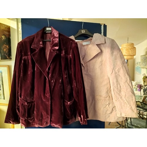 1491 - Stunning plum coloured velvet ladies jacket, size 30 and pink suede jacket size 30