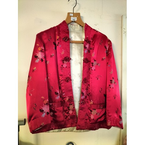 1497 - Absolutely stunning reversible oriental jacket wear either the luscious pink or silky white side out