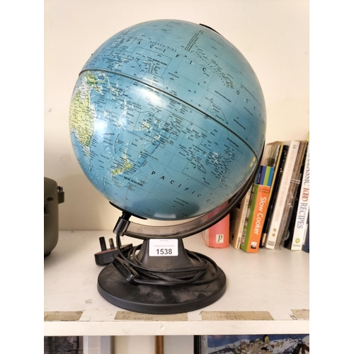 1538 - Globe desk lamp