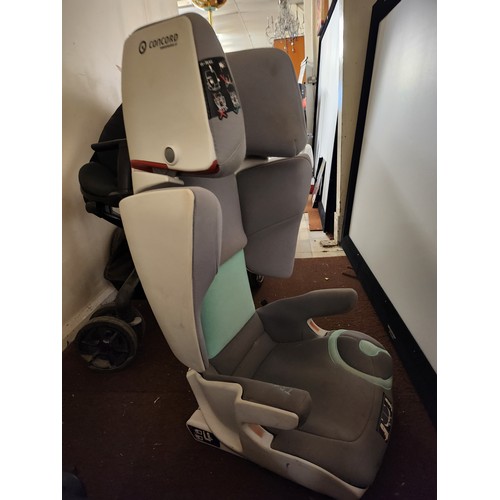 1785A - CONCORD CAR SEAT 3.5-13 YEARS green/grey/white