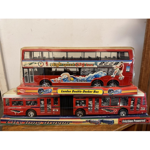 47 - PMS Black Foot London Double-Decker High speed City bus 2008 Football tournament model number 042/07... 