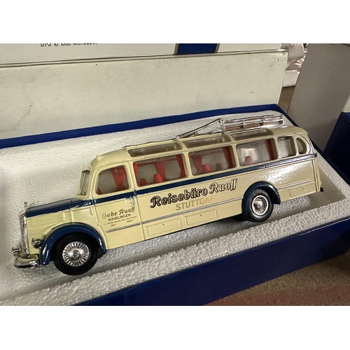 638 - The Dinky Collection DY-S 10 1950 Mercedes-Benz Diesel Omnibus Type 0-3500 Reiseburo Ruoff Stuttgart... 