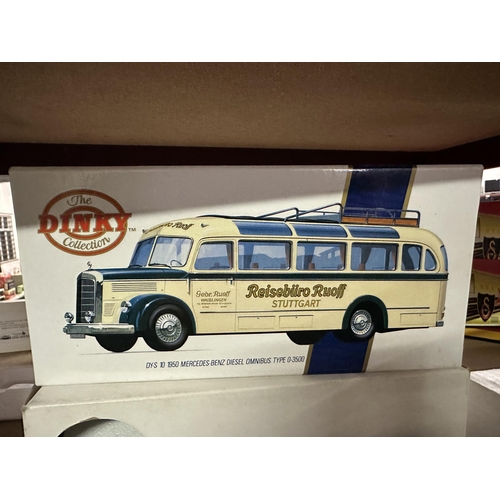 639 - The Dinky Collection DY-S 10 1950 Mercedes-Benz Diesel Omnibus Type 0-3500 Reiseburo Ruoff Stuttgart... 