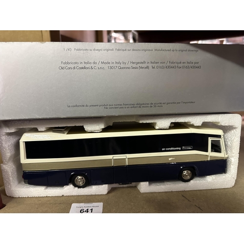 641 - Old Cars die cast 1/43 scale Autobus model