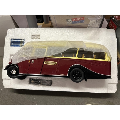 655 - Original Classics 1:24 scale British Railways FW0615 Bedford Duple OB Coach with working lights limi... 