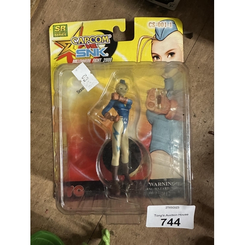 744 - CAPCOM vs SNK Millenium fight 2000 CS-001-01 model action figure toy