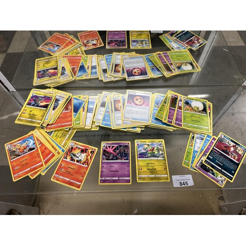 845 - Large collection of Pokemon cards