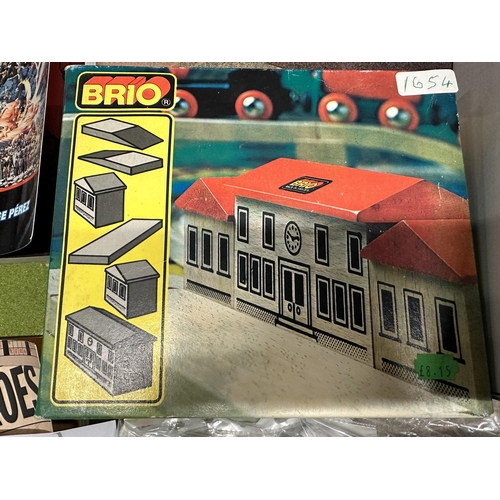 711A - Vintage Brio wooden railway station