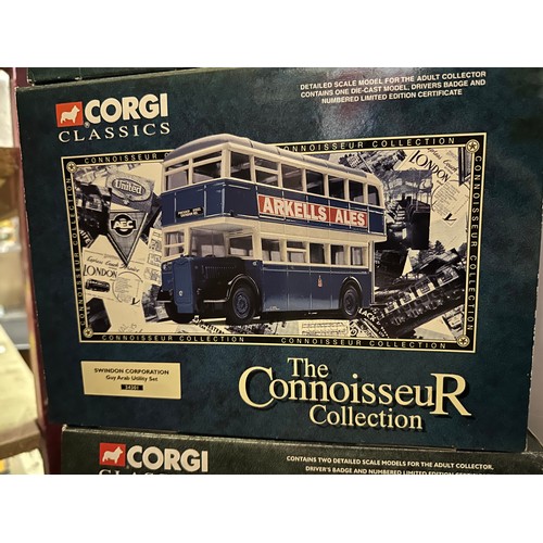 624 - Collection of Corgi Classics The Connoisseur Collection die cast model  buses including Manchester C... 