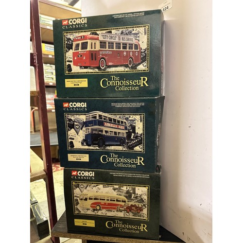 624 - Collection of Corgi Classics The Connoisseur Collection die cast model  buses including Manchester C... 