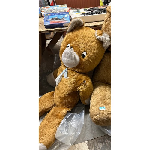 701D - Extremely large vintage teddy bear