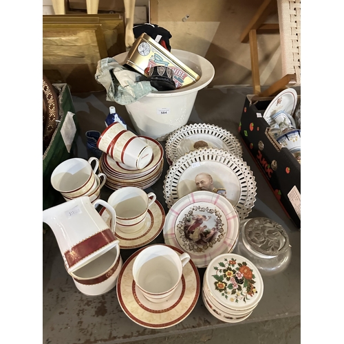 584 - Collection of items including collectors plates and Elizabethan tea set