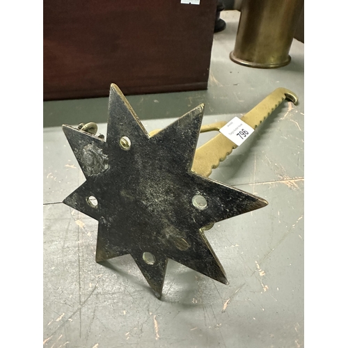 796 - Star shaped wall bracket