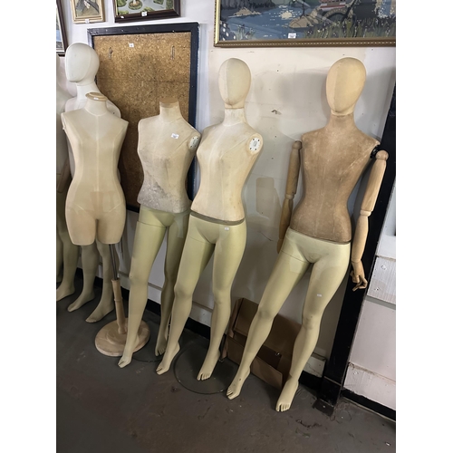 727 - Four female mannequins including three full body, one with arms and two with heads