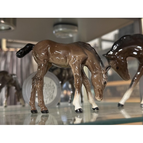 983 - 3 Beswick horse foals mint condition