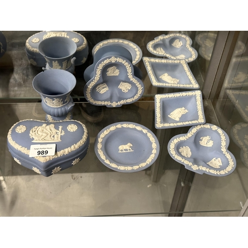 989 - Large collection of Wedgwood Jasperware