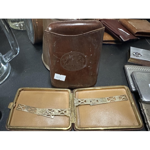 1031 - Vintage leather cigar case and cigarette case