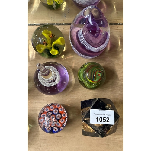 1052 - Collection of 6 Glass paperweights including Miliefiori