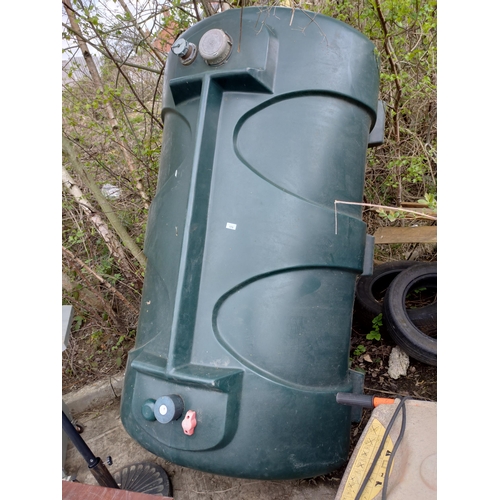 175 - Very large oil tank, great condition.
Approx 190 x 110cm