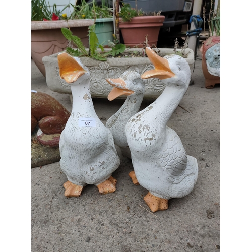 87 - 3 x heavy resin ducks