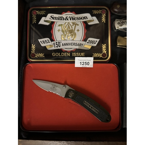 1250 - Smith and Wesson 150th Anniversary Golden issue knife