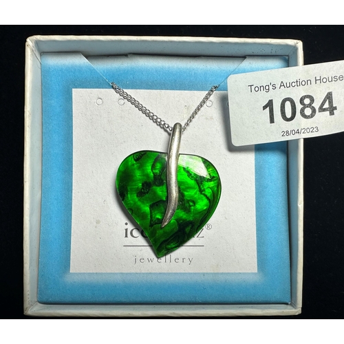 1084 - Icebronz boxed white metal necklace with green pendant