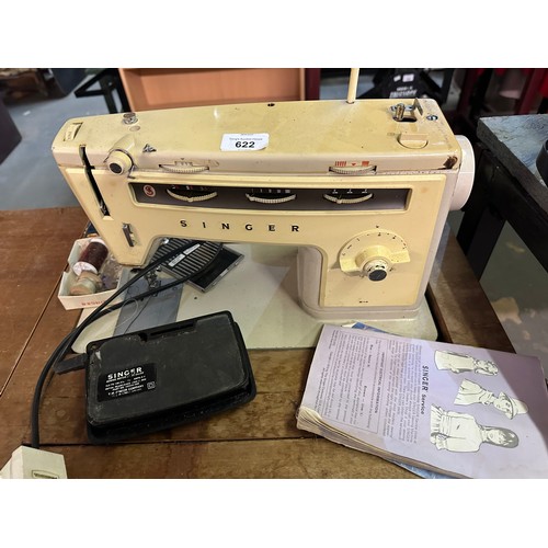 622 - Vintage Singer sewing machine on table stand with accessories