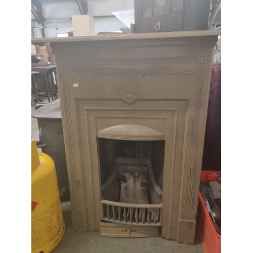 471 - BEAUTIFUL DECO CAST IRON FIRE INSERT COMPLETE M*